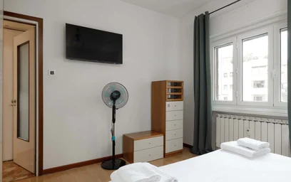 Apartamento inteiro em Piazza del Sansovino, 1, 34131 Trieste TS, Italy, imagem 4 de 27