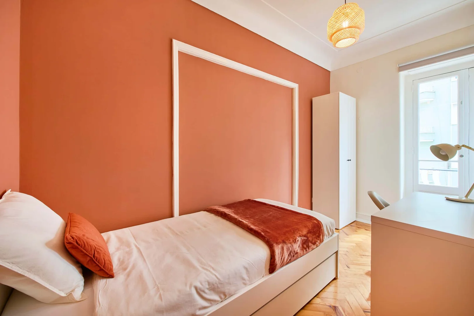 Chambre d'étudiant confortable et spacieuse dans