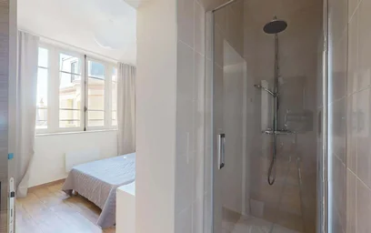 Private room at Rue du Cadran Saint-Pierre, 51100 Reims, France, image 8 of 17