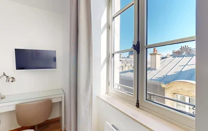 Private room at Rue du Cadran Saint-Pierre, 51100 Reims, France, image 5 of 16