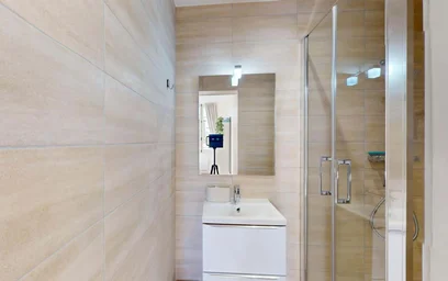 Private room at Rue du Cadran Saint-Pierre, 51100 Reims, France, image 8 of 16