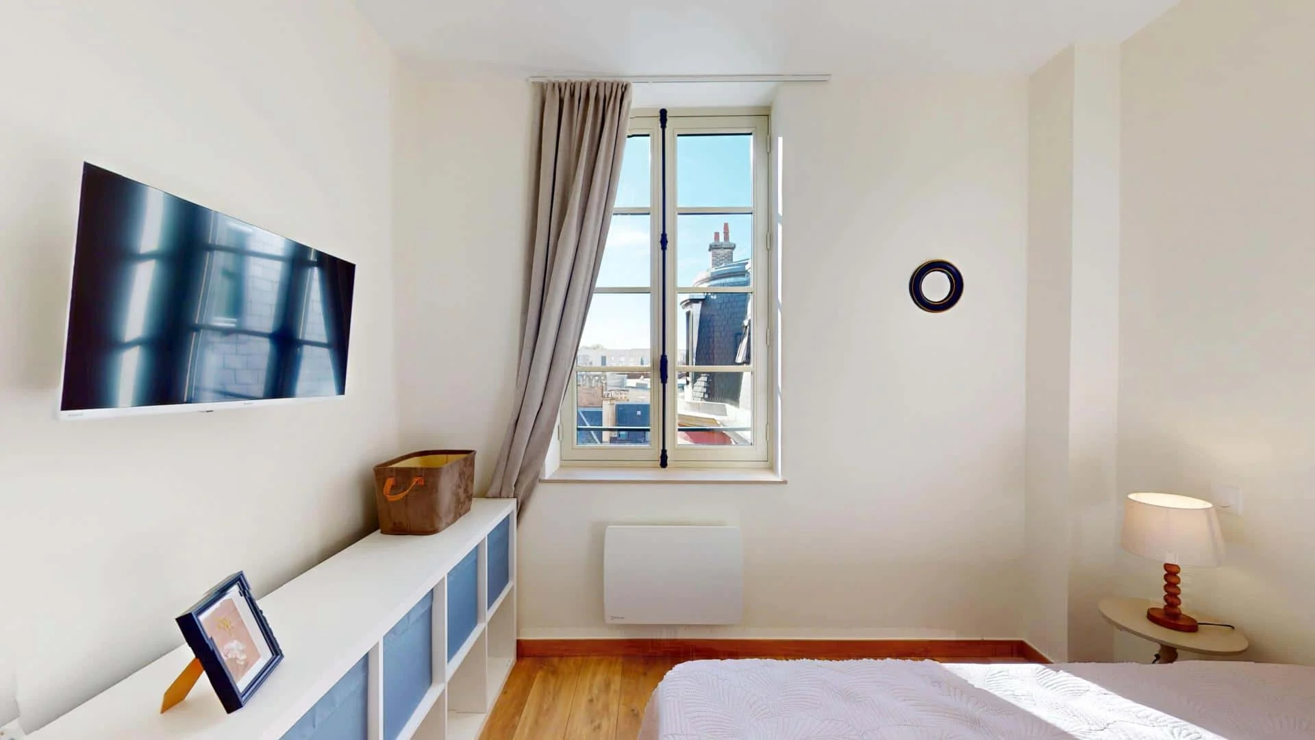 Cozy room for students available in 