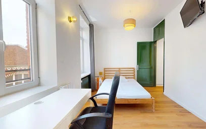 Quarto privado em 6 Rue Motte, 59200 Tourcoing, France, imagem 3 de 19