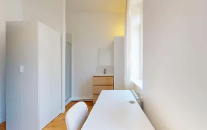 Quarto privado em 6 Rue Motte, 59200 Tourcoing, France, imagem 5 de 18