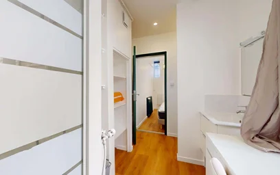 Quarto privado em 6 Rue Motte, 59200 Tourcoing, France, imagem 3 de 18
