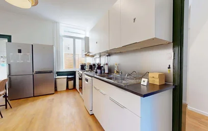 Quarto privado em 6 Rue Motte, 59200 Tourcoing, France, imagem 8 de 18