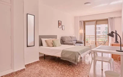 Habitación privada en Av. del Primat Reig, 147, 4 7, Benimaclet, 46020 València, Valencia, Spain, imagen 1 de 28