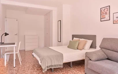 Habitación privada en Av. del Primat Reig, 147, 4 7, Benimaclet, 46020 València, Valencia, Spain, imagen 5 de 28