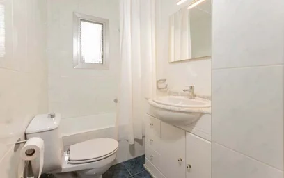 Özel oda konumu C/ de Callosa d'En Sarrià, 13, piso 3, puerta 6, Jesús, 46007 València, Valencia, Spain, 12 23 görüntüsü