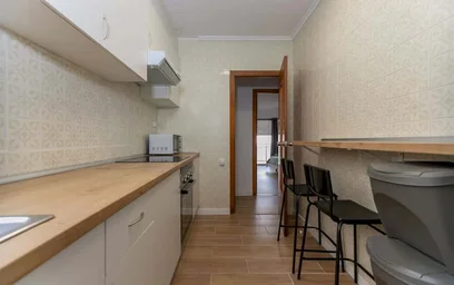Özel oda konumu Carrer de la Vila de Muro, 2, piso 7, puerta 13, Benimaclet, 46020 València, Valencia, Spain, 11 19 görüntüsü