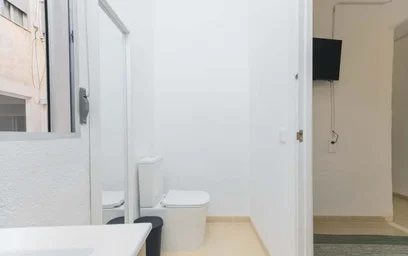Özel oda konumu Av. del Cid, 70, piso 4, puerta 10, L'Olivereta, 46018 València, Valencia, Spain, 12 21 görüntüsü