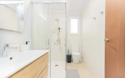 Özel oda konumu Av. del Cid, 70, piso 4, puerta 10, L'Olivereta, 46018 València, Valencia, Spain, 14 21 görüntüsü