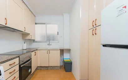 Özel oda konumu Av. del Cid, 70, piso 4, puerta 10, L'Olivereta, 46018 València, Valencia, Spain, 17 21 görüntüsü