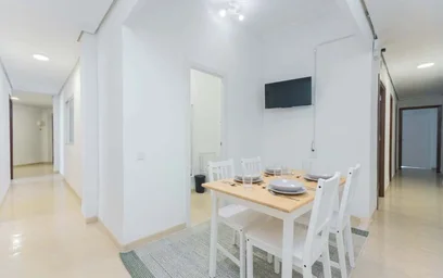 Özel oda konumu Av. del Cid, 70, piso 4, puerta 10, L'Olivereta, 46018 València, Valencia, Spain, 8 21 görüntüsü