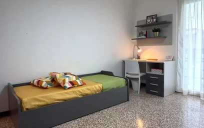 Paylaşımlı oda konumu Via Pietro Boifava, 3 27 görüntüsü