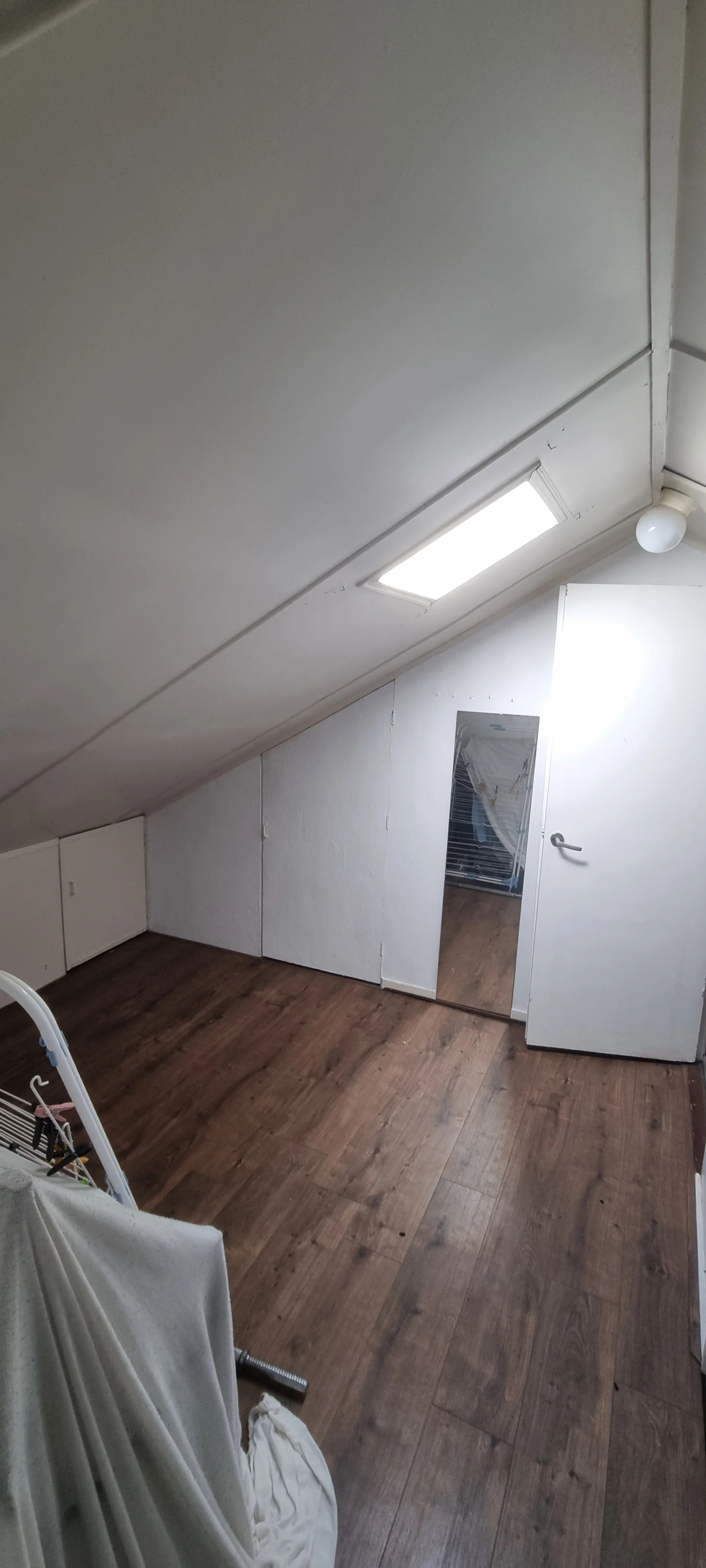 Economical student room with convenient location in 