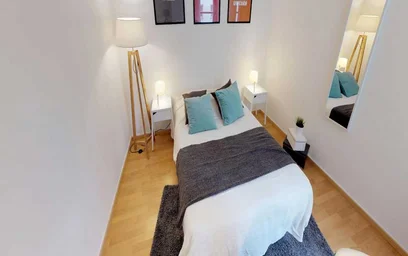 Quarto privado em rue Ratisbonne, imagem 3 de 13