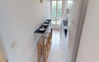 Quarto privado em rue Ratisbonne, imagem 6 de 13