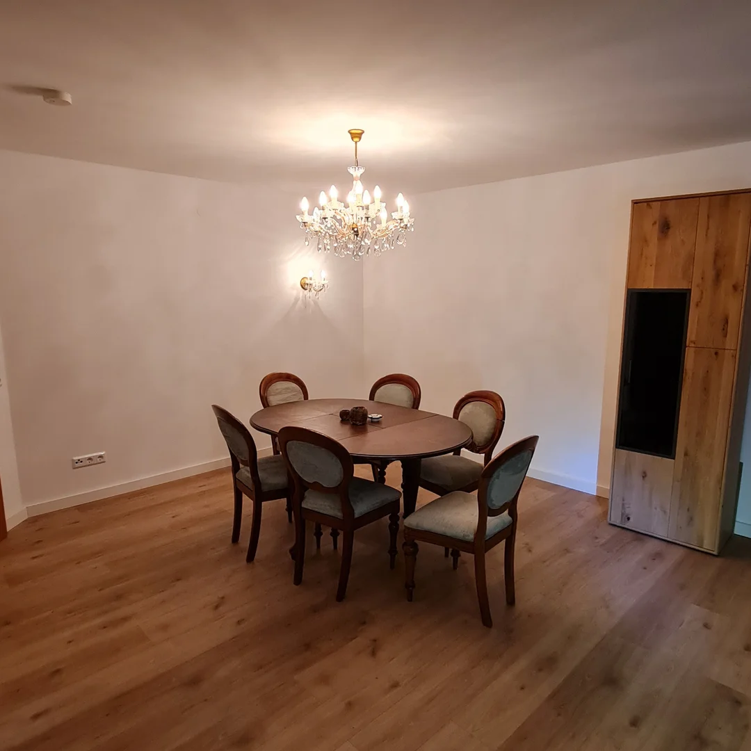 'de öğrenci dairesinde, tamamen mobilyalı kiralık oda