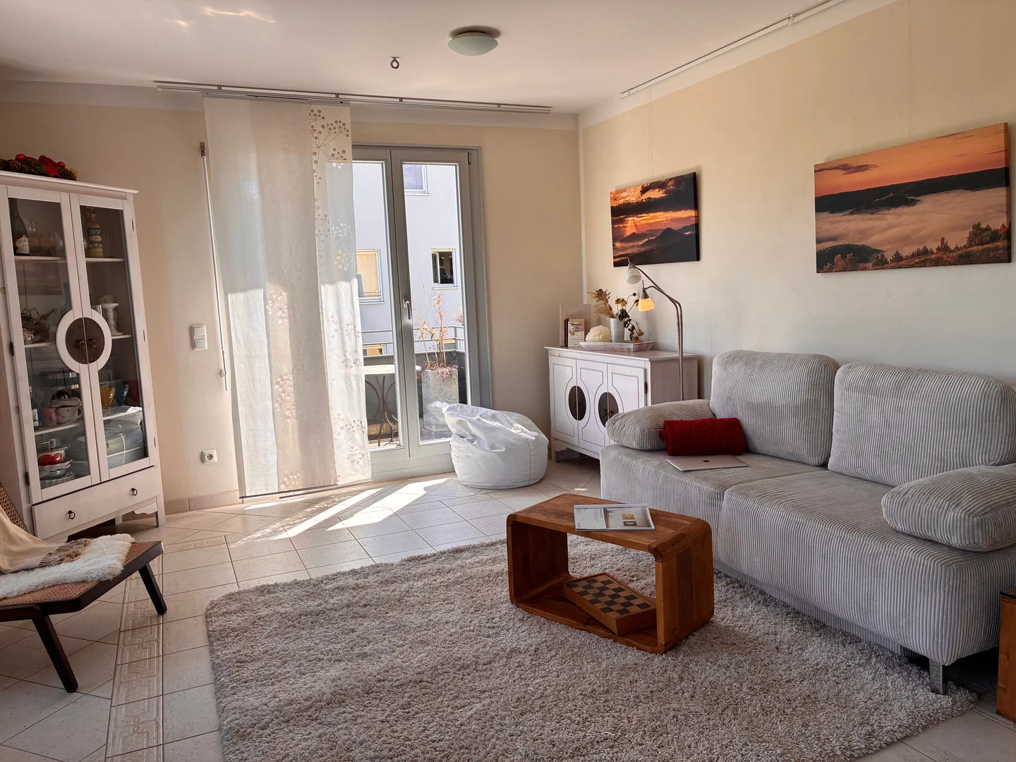 Habitación estudiantil económica cerca del campus en