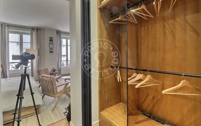 Entire apartment at Rue Jouvenet, image 13 of 17