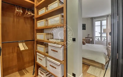 Entire apartment at Rue Jouvenet, image 14 of 17