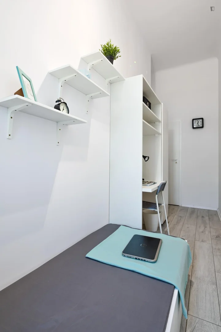 Preisgünstiges Studentenzimmer in günstiger Lage in