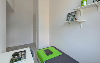 Privatzimmer in der Al. Solidarności, bild 3 von 17