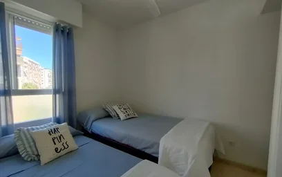 Dairenin tamamı konumu Calle Pedro Ferrándiz 3, 12 20 görüntüsü
