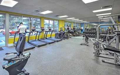Dairenin tamamı Ikamet yerinde konumu 1825 W Call St, Tallahassee, FL 32304, United States, 13 19 görüntüsü