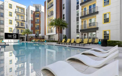 Apartamento inteiro em residência em 12155 Science Dr, Orlando, FL 32826, United States, imagem 18 de 23