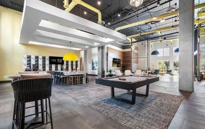 Apartamento inteiro em residência em 12155 Science Dr, Orlando, FL 32826, United States, imagem 20 de 23