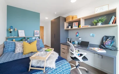 Room for rent in a shared flat in {area}