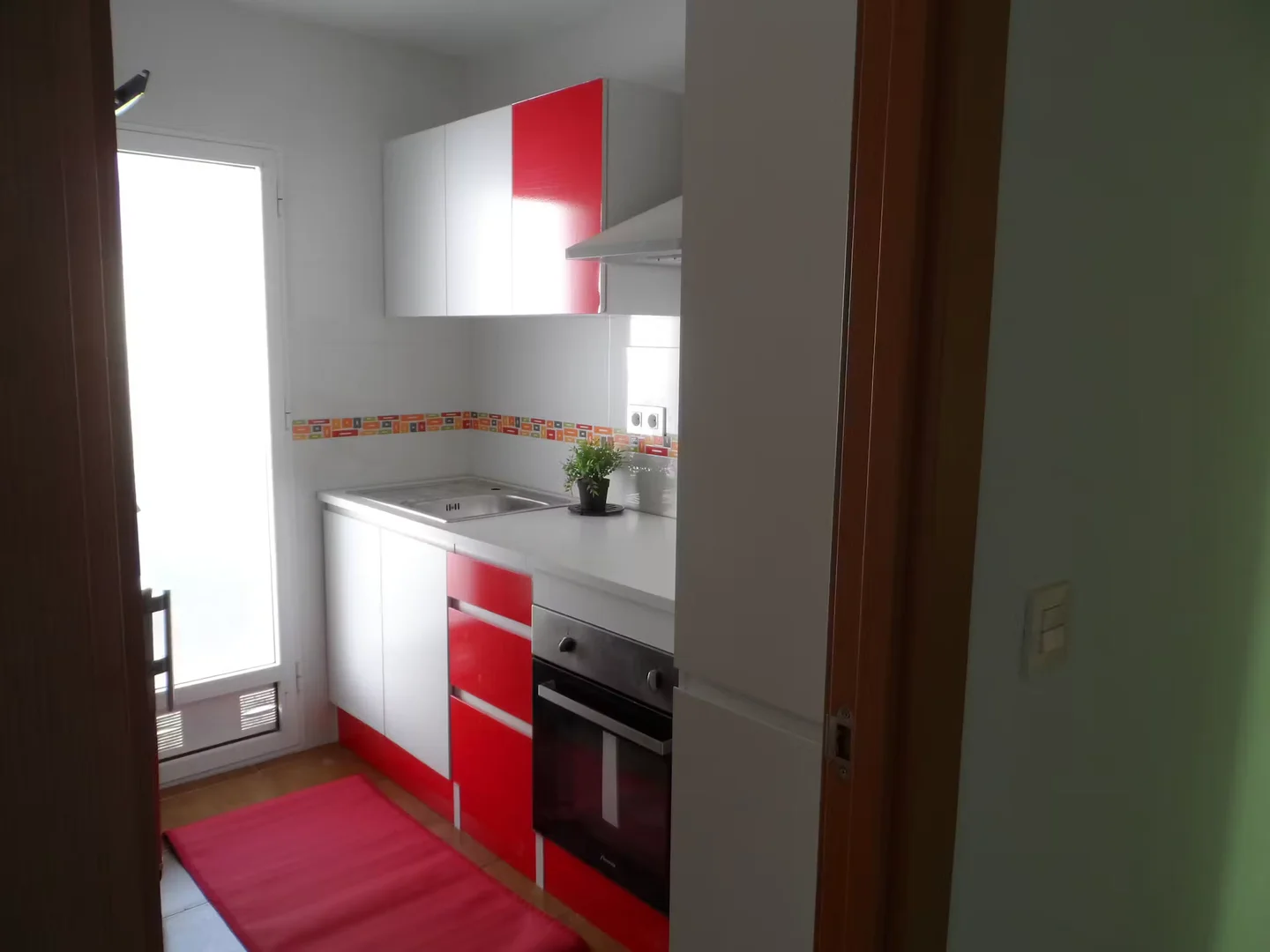 Bezahlbares Zimmer für Studenten mit ausreichender Beleuchtung in 