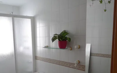 Private room at Calle del Azor, Pajaritos, image 7 of 10