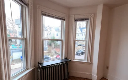Alojamiento entero en residencia en 90, Wenham St., Unit 2, Jamaica Plain, Boston, MA, 02130, imagen 15 de 26