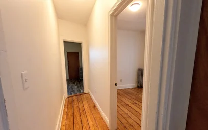 Alojamiento entero en residencia en 90, Wenham St., Unit 2, Jamaica Plain, Boston, MA, 02130, imagen 6 de 26