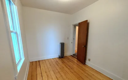 Alojamiento entero en residencia en 90, Wenham St., Unit 2, Jamaica Plain, Boston, MA, 02130, imagen 10 de 26