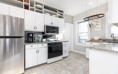 Alojamiento con 3 habitaciones en {area}