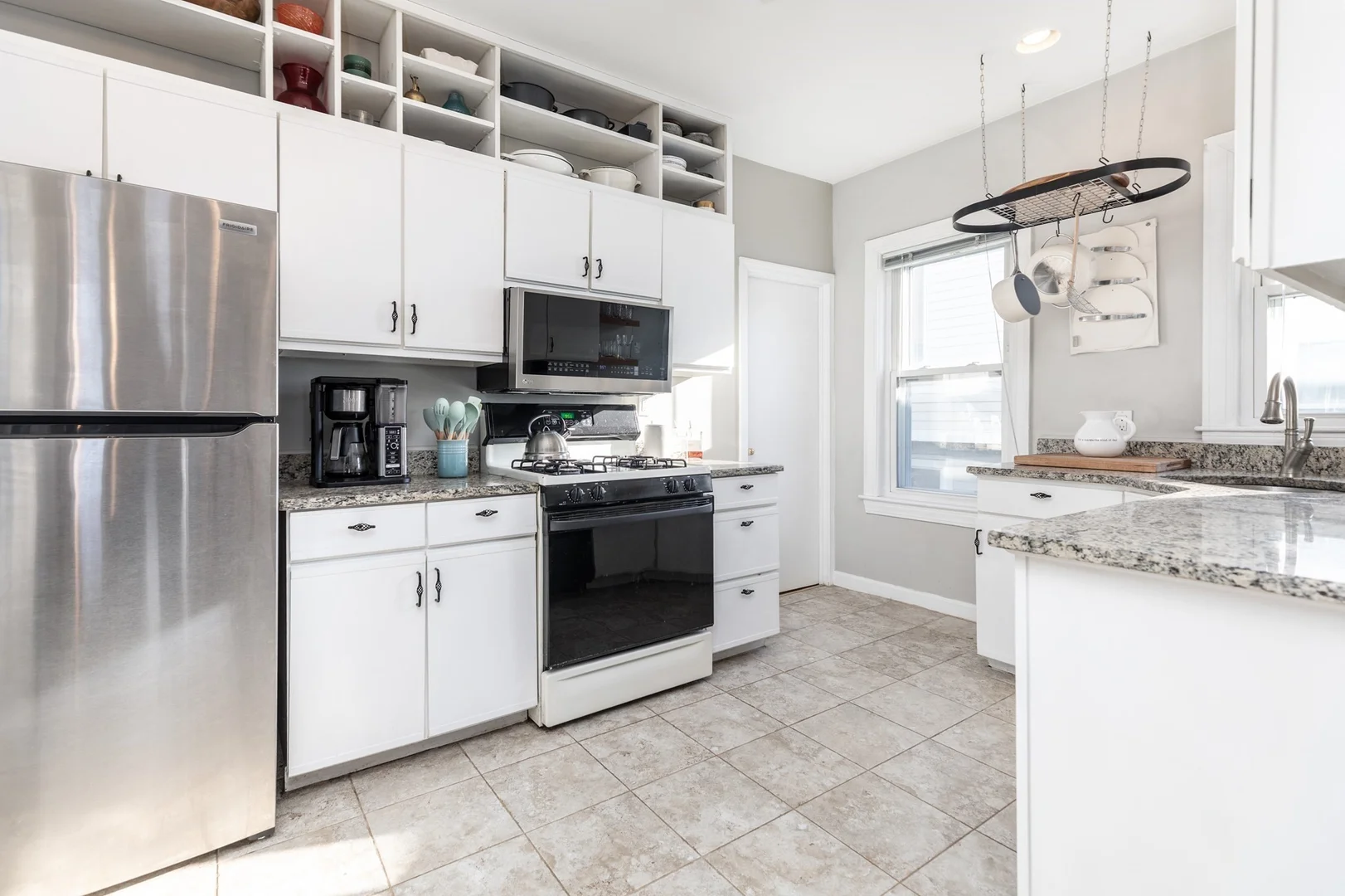 192, West Fifth St., Unit 2, South Boston, Boston, MA, 02127