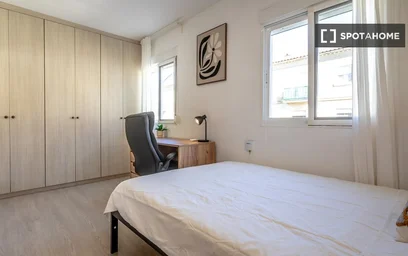 Entire apartment at Carrer de Sollana, image 12 of 19
