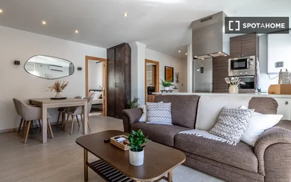 Entire apartment at Carrer de Sollana, image 6 of 19