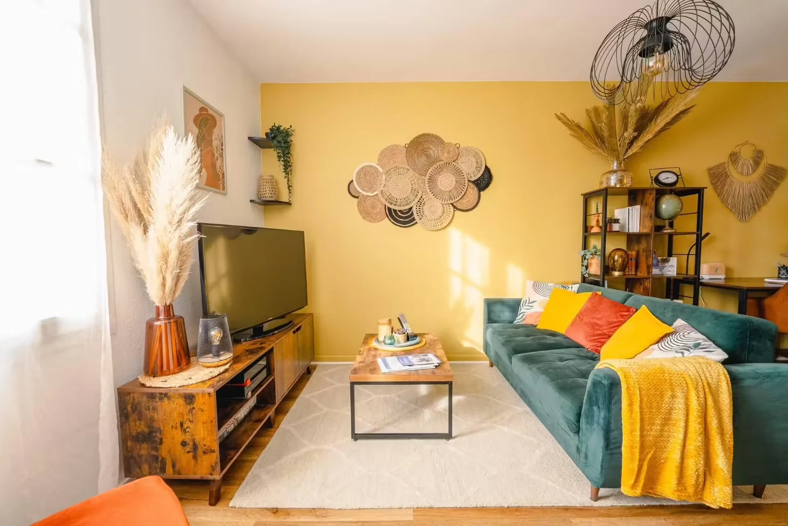 Chambre confortable pour étudiants disponible dans 