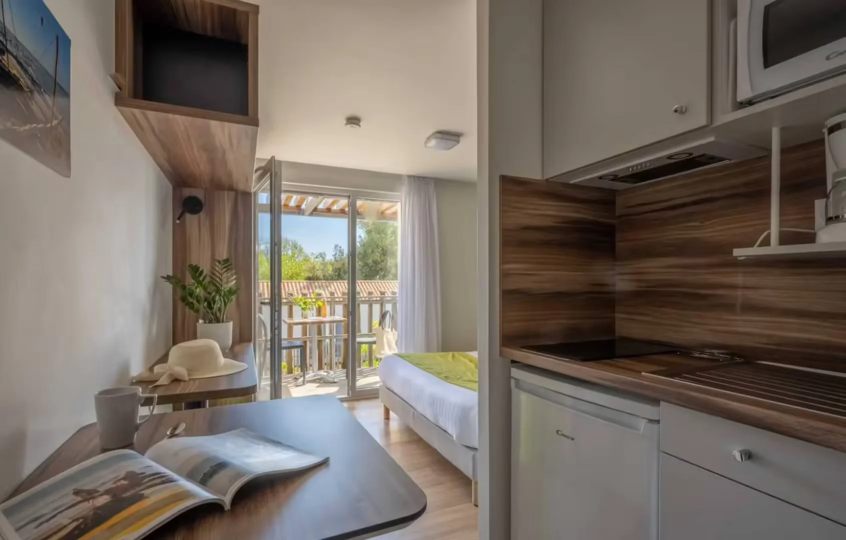 Chambre confortable pour étudiants disponible dans 