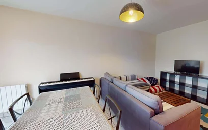 Two bedroom accommodation in {area}