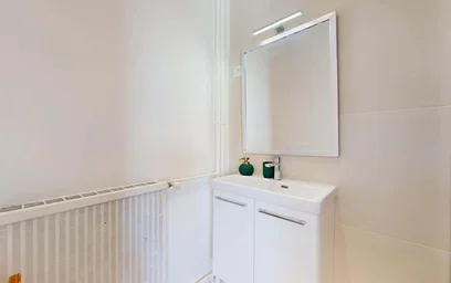 Privatzimmer in der 223 Rue Saint-Pierre, 13005 Marseille, France, bild 8 von 21