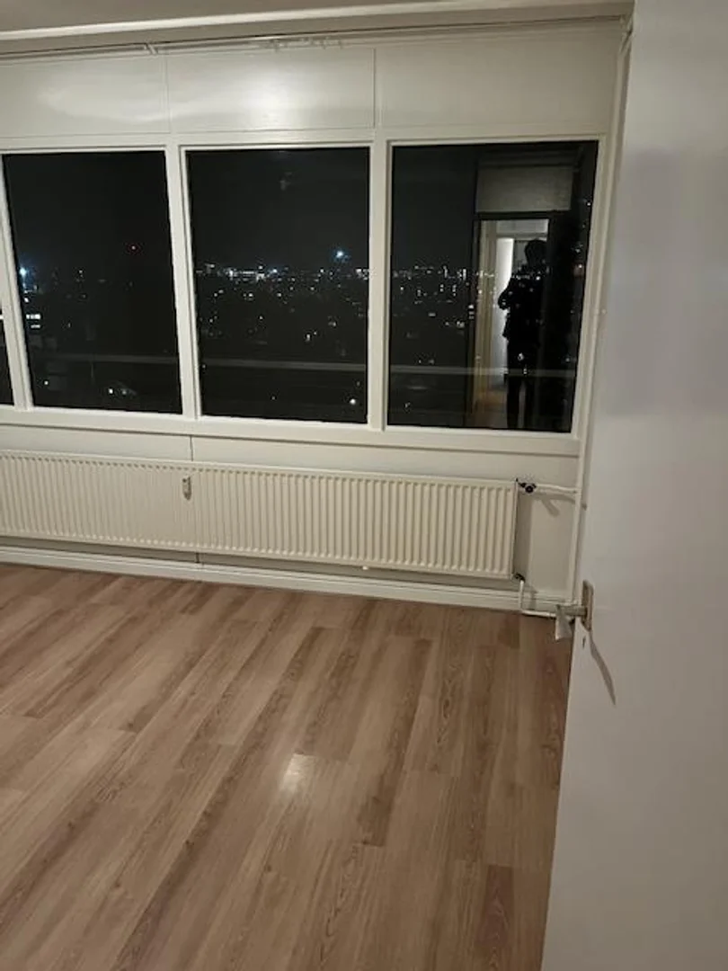 Komfortables und geräumiges Studentenzimmer in 