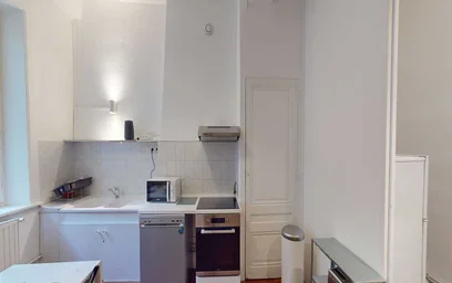 Private room at quai romain rolland, image 11 of 21
