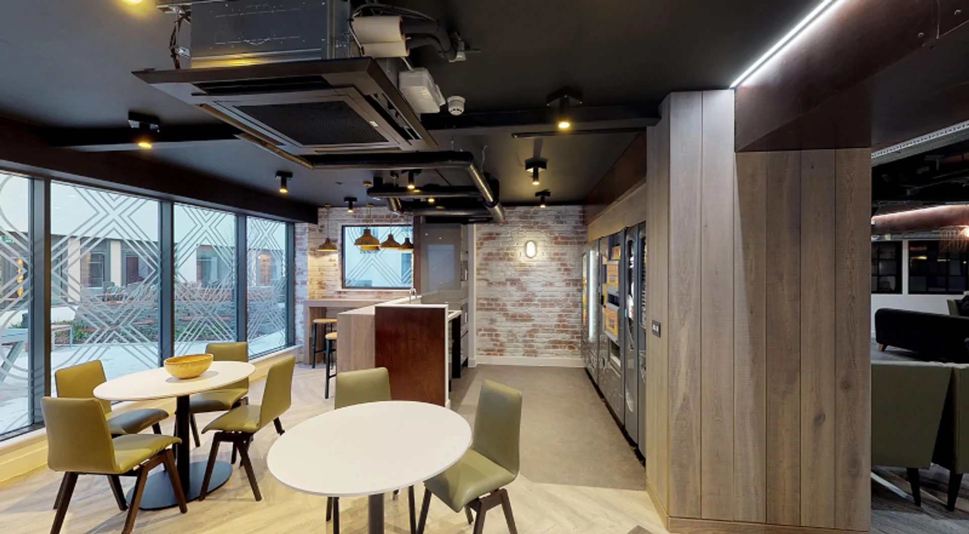 Crown Place 1-6 St Andrew's Pl, Cardiff CF10 3BE, United Kingdom