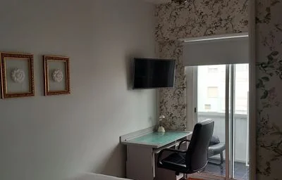 Chambre privée à Other - Rua Dom Tomás de Melo Breyner, image 20 de 23